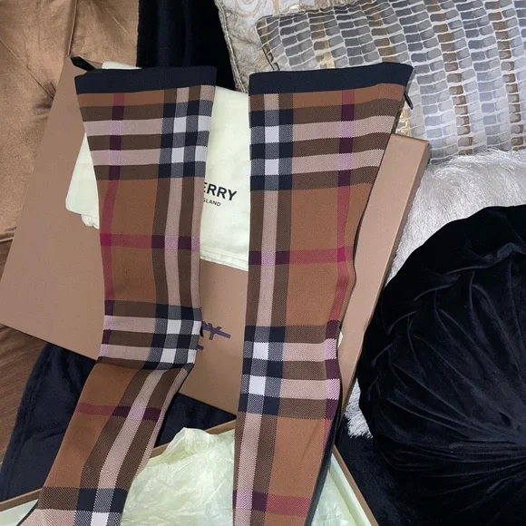 NIB Burberry 36 Anita Knit Check Over-the-Knee Thigh High Stretch Boots in Brown - Picture 11 of 17